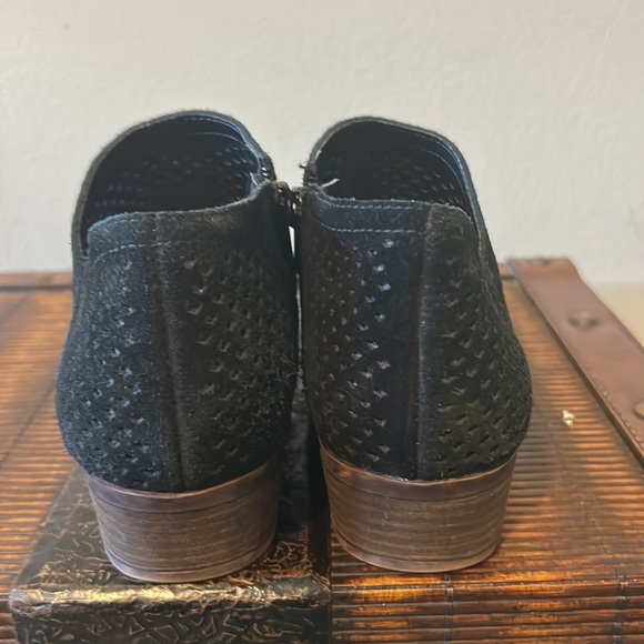 Lucky Brand Baylah Suede Perforated Ankle Bootie - Picture 3 of 6